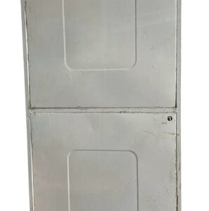 PUERTA DE HIERRO GRIS